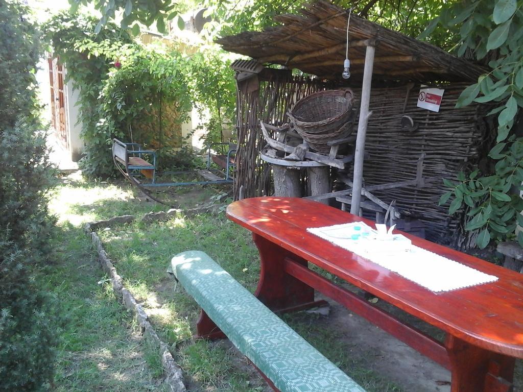 Hôtel La Popas à Orhei Extérieur photo