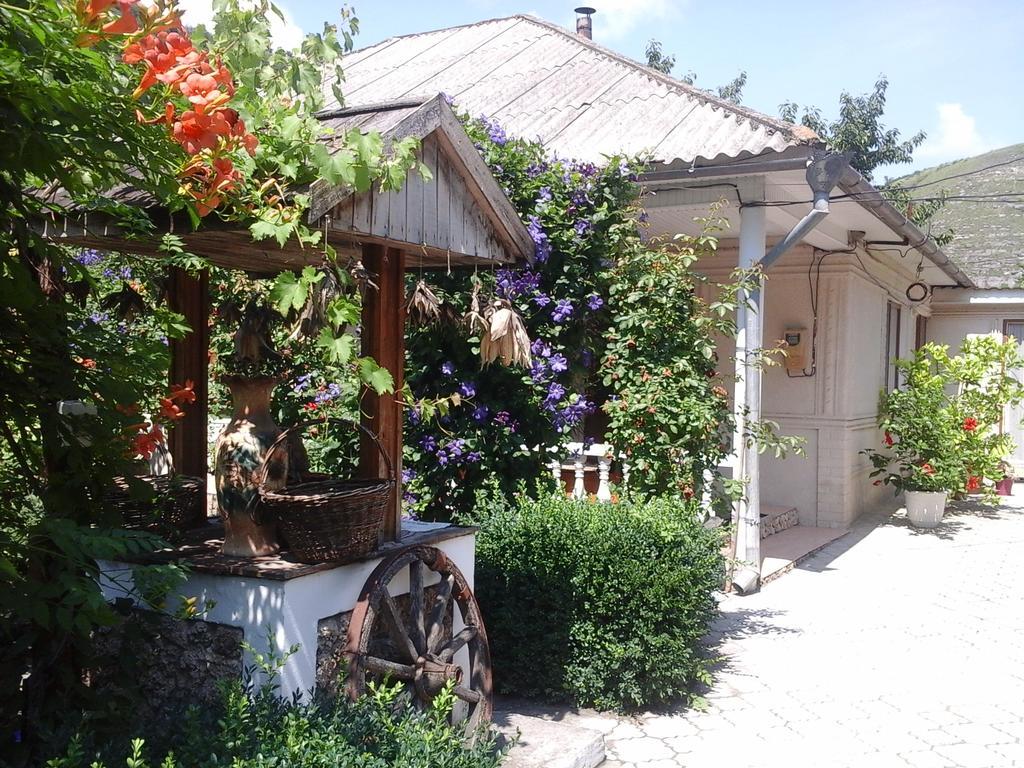 Hôtel La Popas à Orhei Extérieur photo